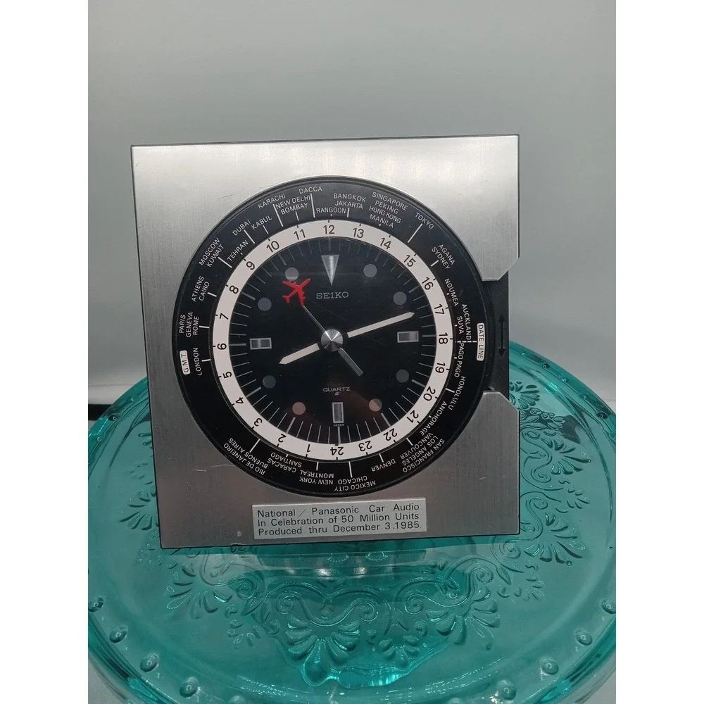 Seiko Seikosha  World Time Quartz Desk Clock Scratches  Panasonic Car Audio Plaq